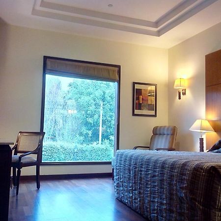 ホテル The Ocean Pearl Retreat ニューデリー エクステリア 写真